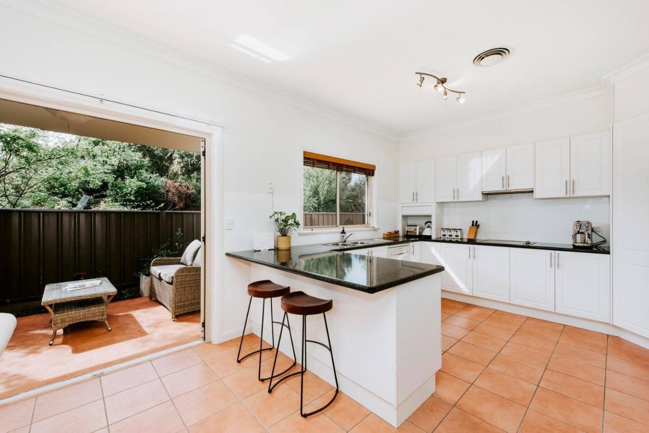 Nikki's On Market St - A Country Abode Holiday home Mudgee